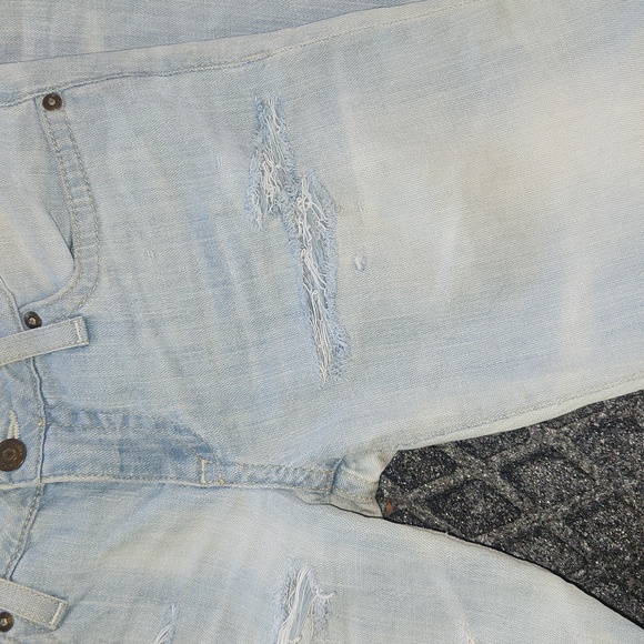 Robins Jeans - Picture 6 of 9